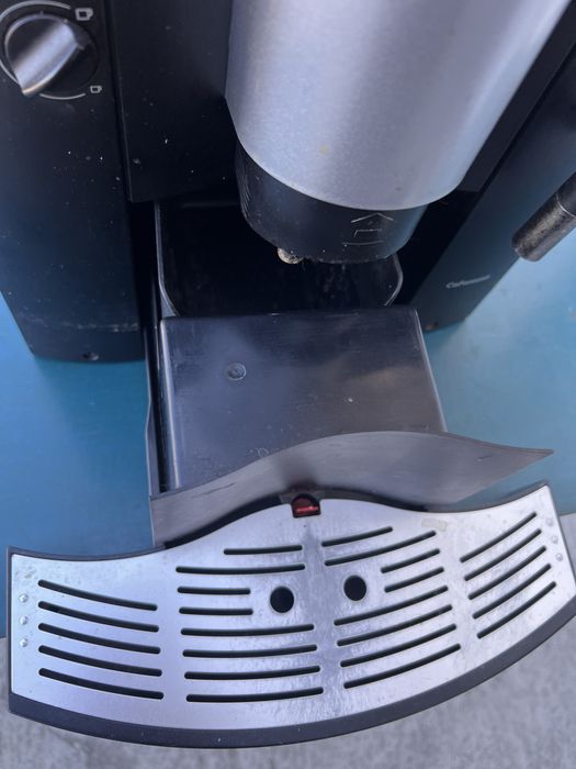 Кавомашина AEG CaFamosa