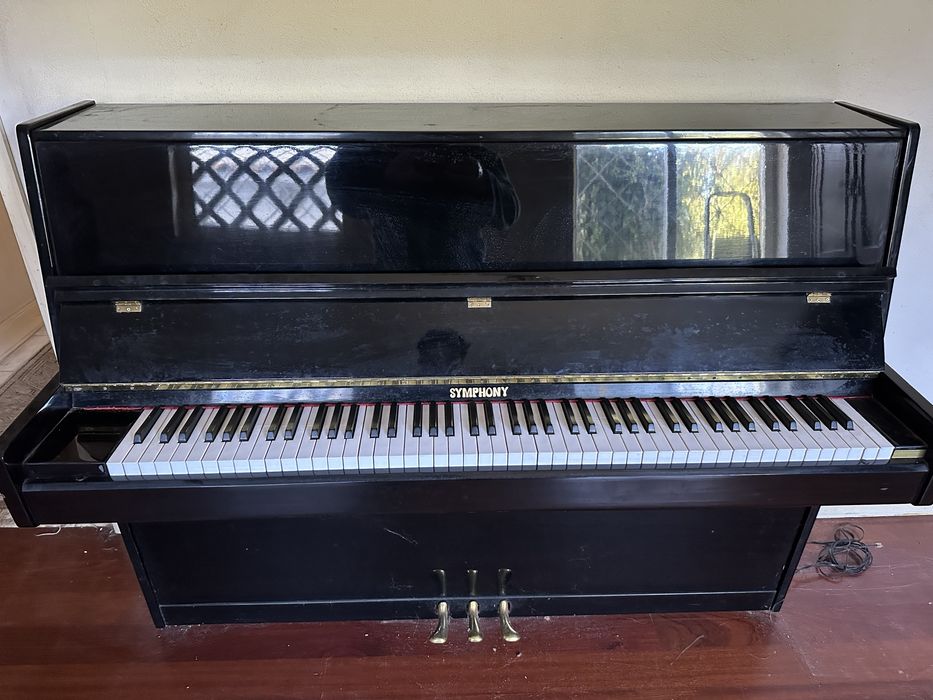Piano   Symphony