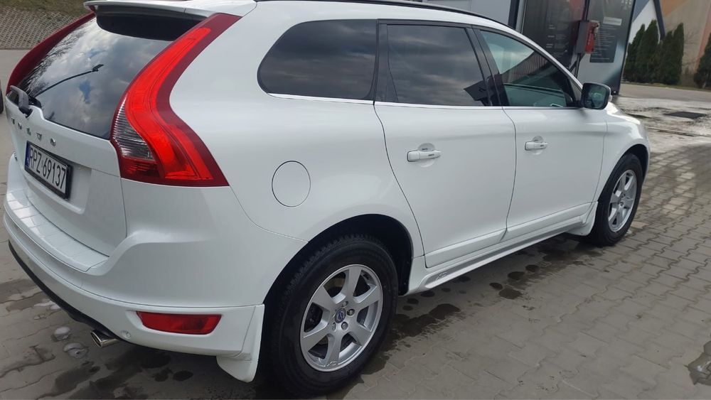 Volvo XC60 2.0D 2011