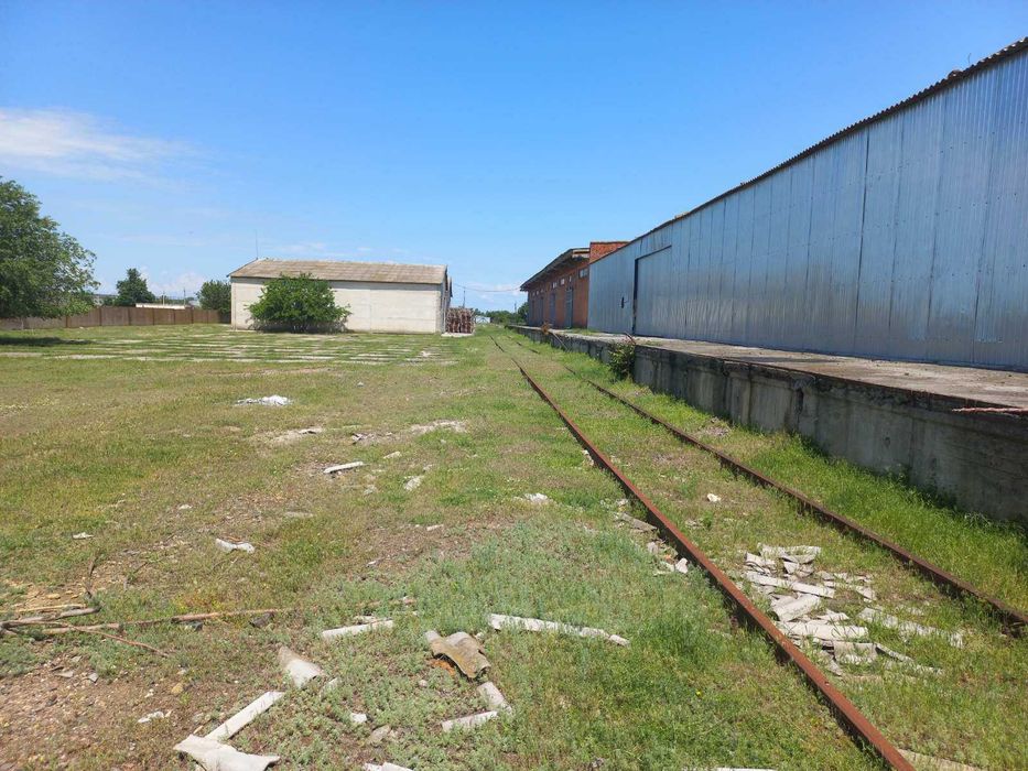 Пропонуємо до продажу Бази  з власними ЖД шляхами