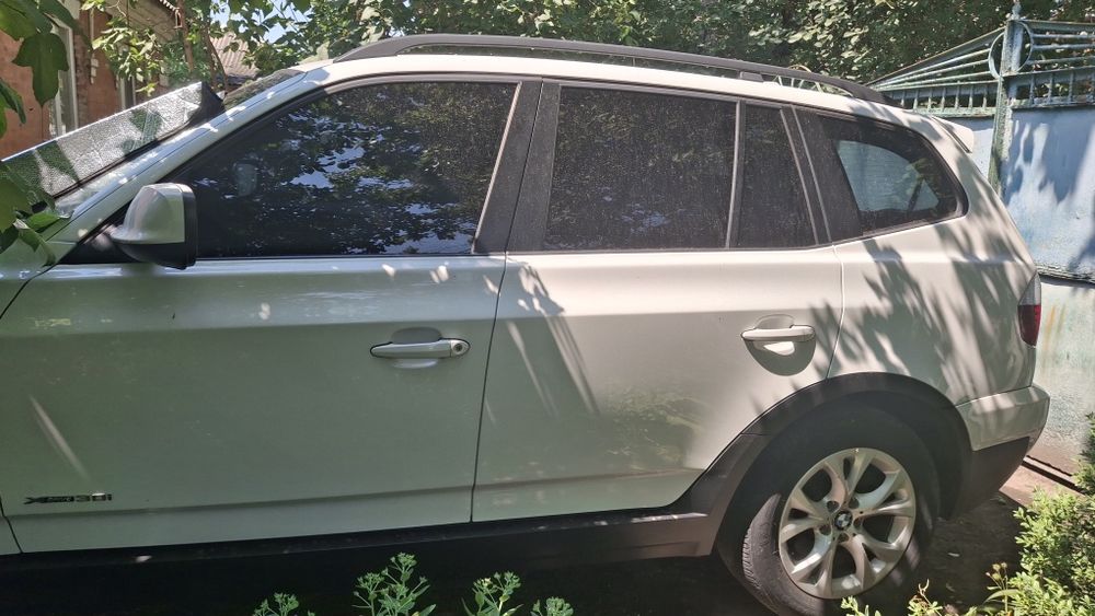 Продам автомобиль BMW X3