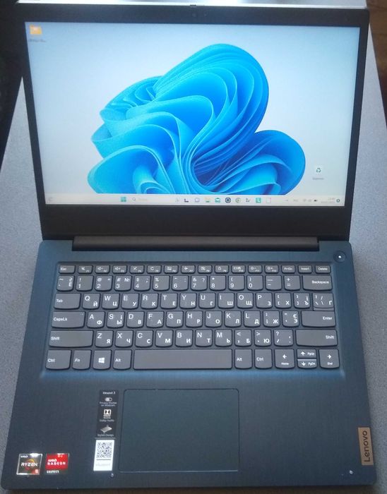 lenovo ideapad 14ada05 amd ryzen