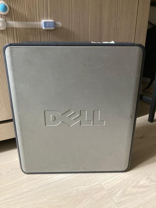 Komputer stacjonarny Dell Optiplex GX620 - idealny do retro gier