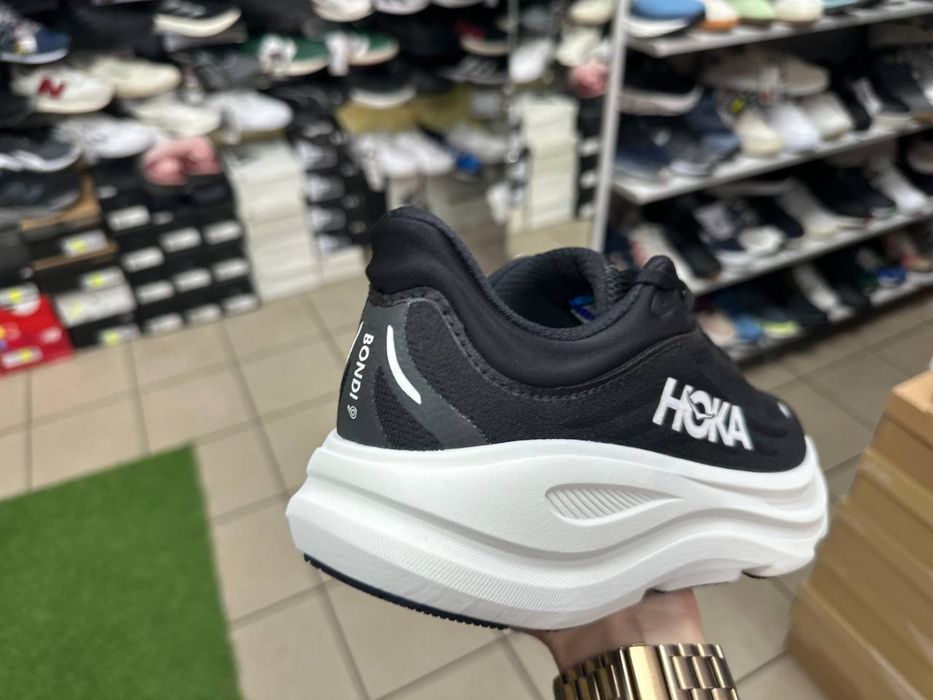 Кросівки Hoka Bondi 9 ( РОЗМІР 37 1/3 - 40 - 40 2/3 - 41 1/3 - 42 - 43 1/3 - 48 )