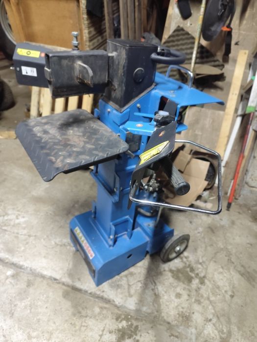 Rębak Łuparka do drzewa 8 Ton mega siła