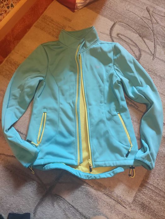 Niebieska kurtka Softshell crivit s