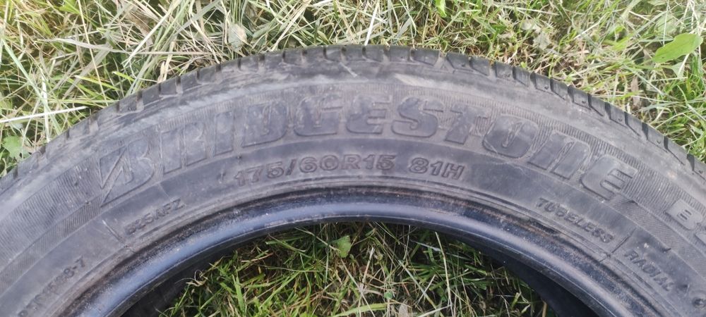 Продам резину  175#60#р15