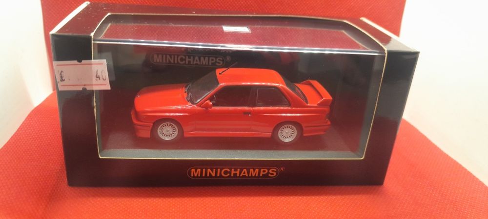 Mais de 80 Miniaturas Minichamps 1/43