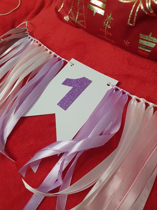 Ozdoba na roczek krzesełka girlanda proporczyk fiolety