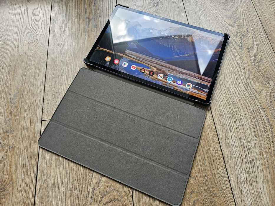 Nowe etui książkowe do Samsung Galaxy  Tab S7+, S8+