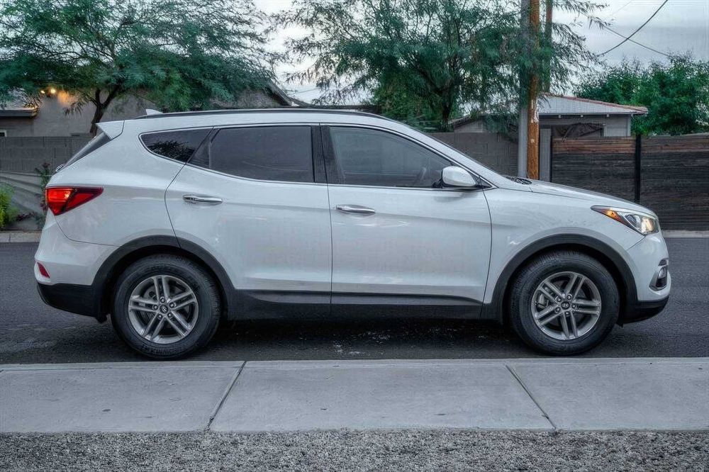 Hyundai Santa Fe Sport      2017