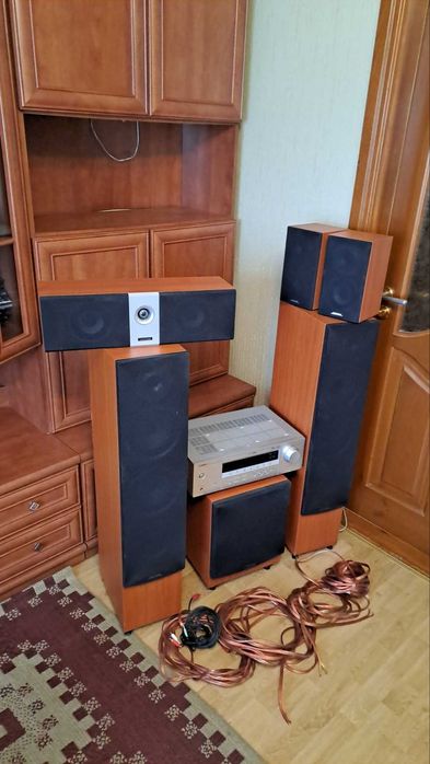 Aкустическая система Lautsenn 5.1 SP-320 , сабвуфер и усилитель Yamaha