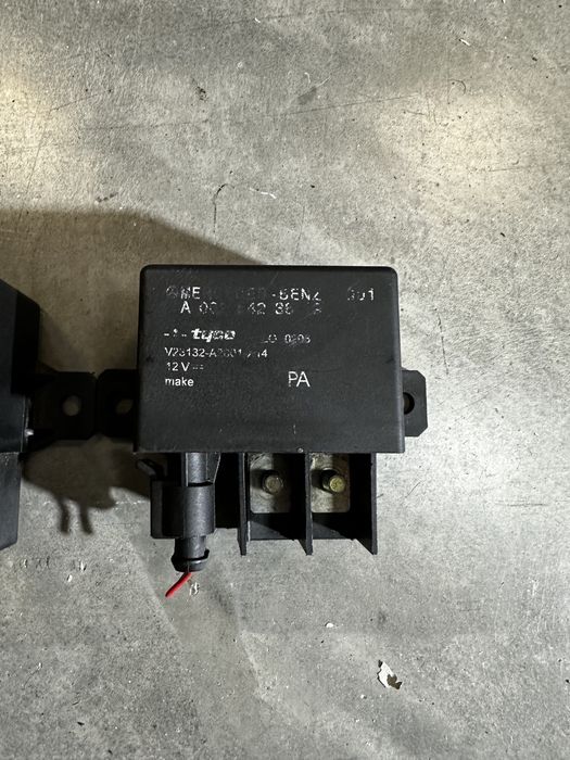 Реле второго акумулятора додаткового спрінтер Sprinter W906 W907