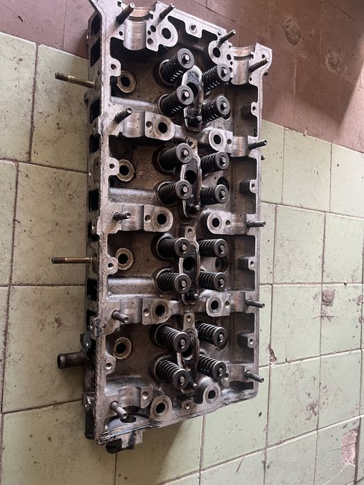 ГБц,головка блоку циліндрів,хундай теракан 2.9d