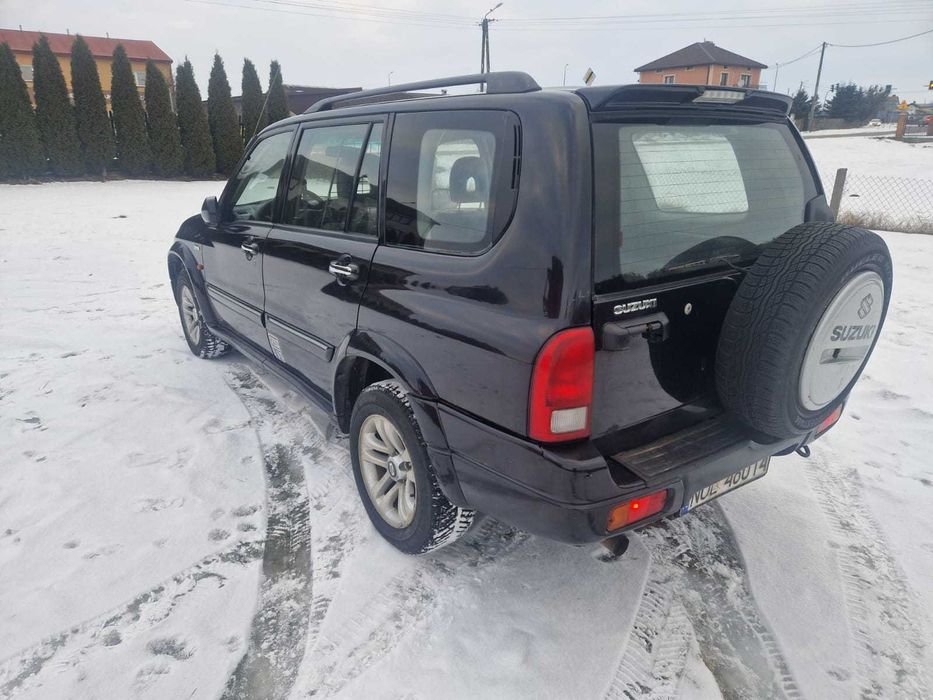 Suzuki Grand Vitara XL 4x4 L200