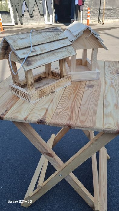 Кормушка для птиц