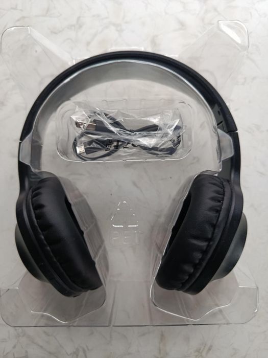 Нові навушники Panasonic RB-HX220B, бездротові