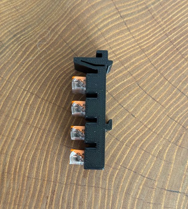 WAGO 221-413 adapter montażowy na szynę DIN 35 mm, 4 złączki