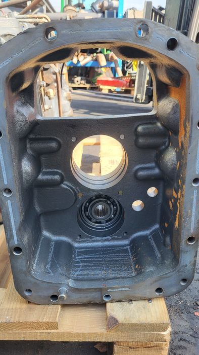 Skrzynia biegów kubota  M128