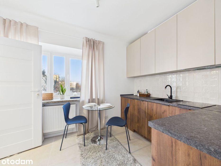Wola | 22 m² po remoncie | kawalerka z kuchnią | metro M1 | - Widok 2