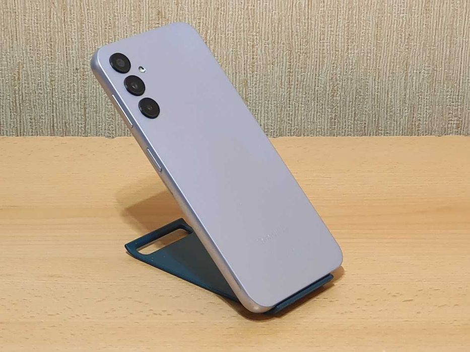 Смартфон Samsung Galaxy A14 SM-A145F 4/64Gb NFC Duos 5000 мА·год Black / Silver Оригінальний