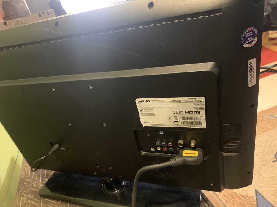 Телевізор Philips 32PFL3078K-12 32 дюймів