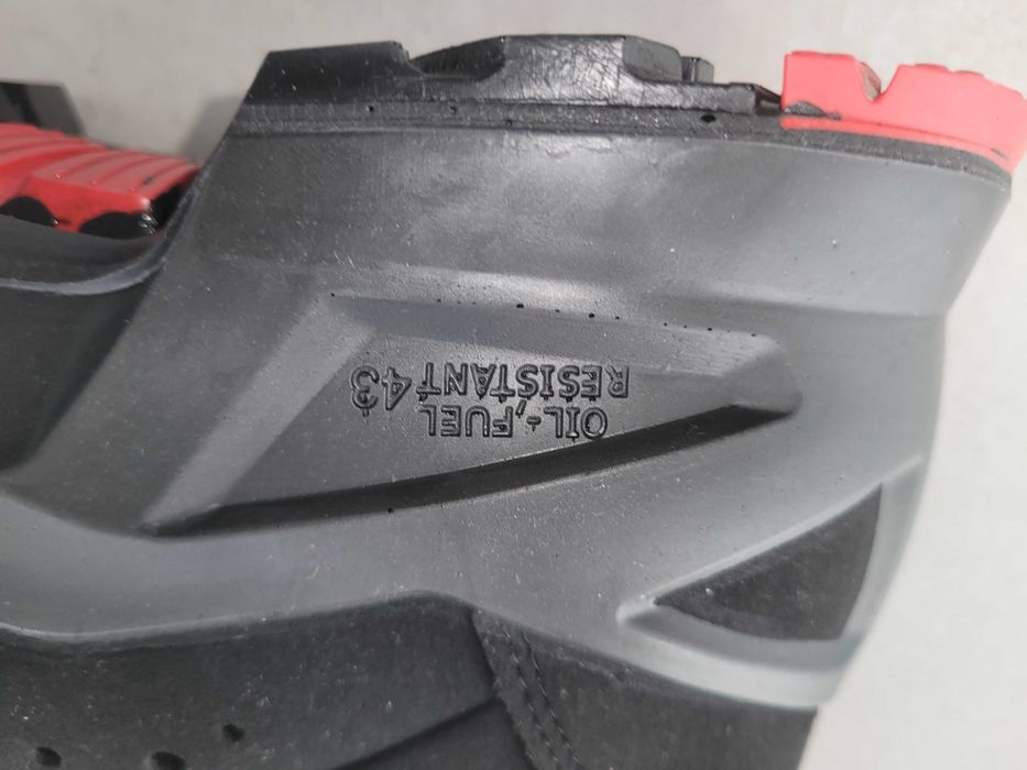 Uvex S1 buty robocze rozmiar 45 oraz 43  wysokie nowe