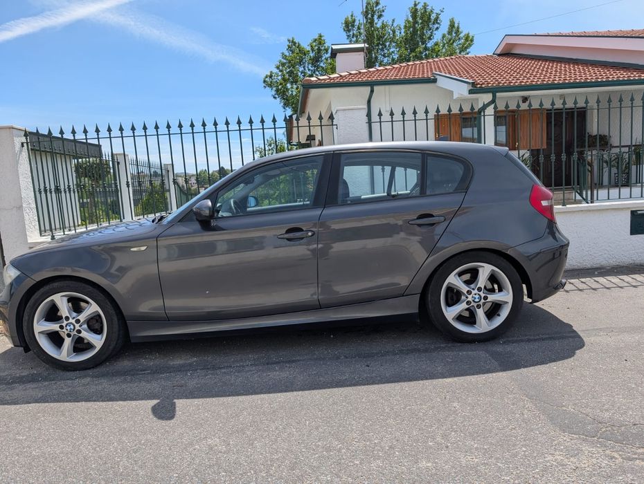 BMW 120 D impecável