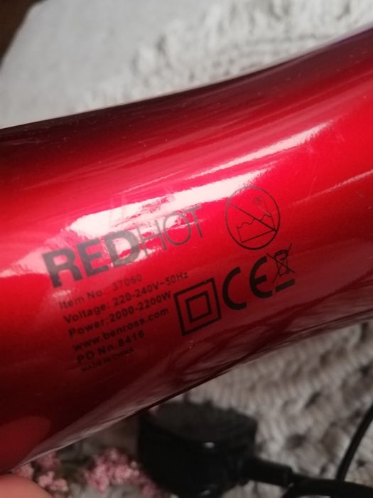 Suszarka do włosów Red Hot