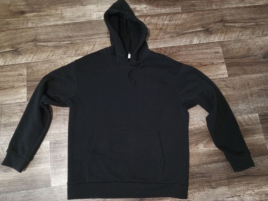 Продам теплый оверсайз черный костюм