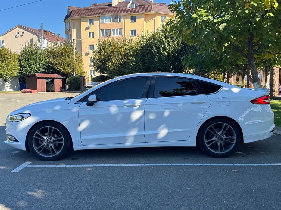 Ford Fusion 2017 2.5 Duratec AT (180 к.с.)