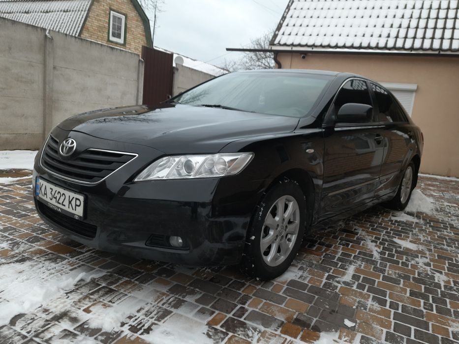Toyota Camry40          2.4 GAZ-BENZ