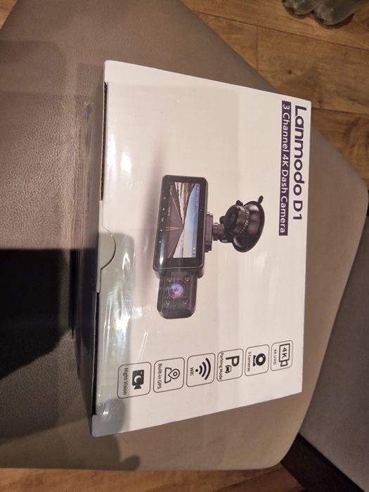 Kamera samochodowa Lanmodo D1 nowa