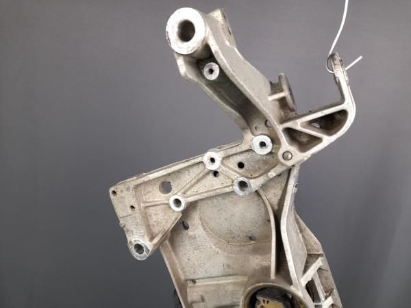 Charriot frente SEAT Leon (1P1)