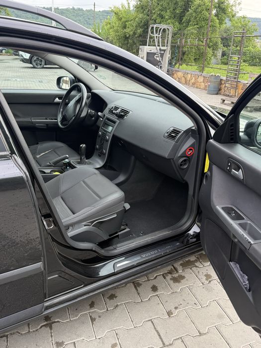 Volvo V50 2006 1.6 дизель МКПП