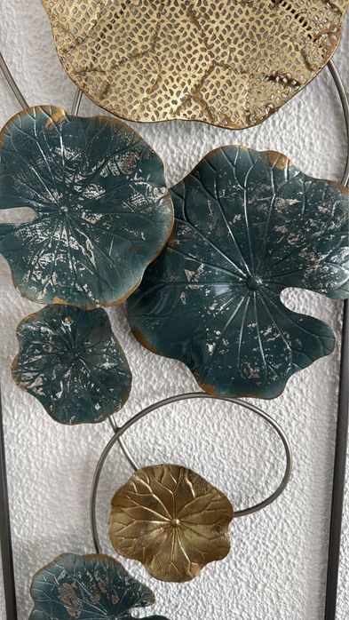Decoração de Parede em Metal - Folhas de Lótus (Azul e Dourado)