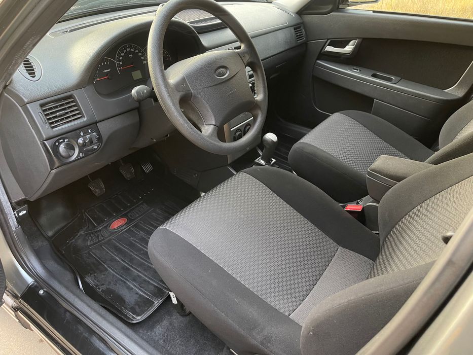 Стан нового авто .пробіг 24 тисячі рідного . 2011 року