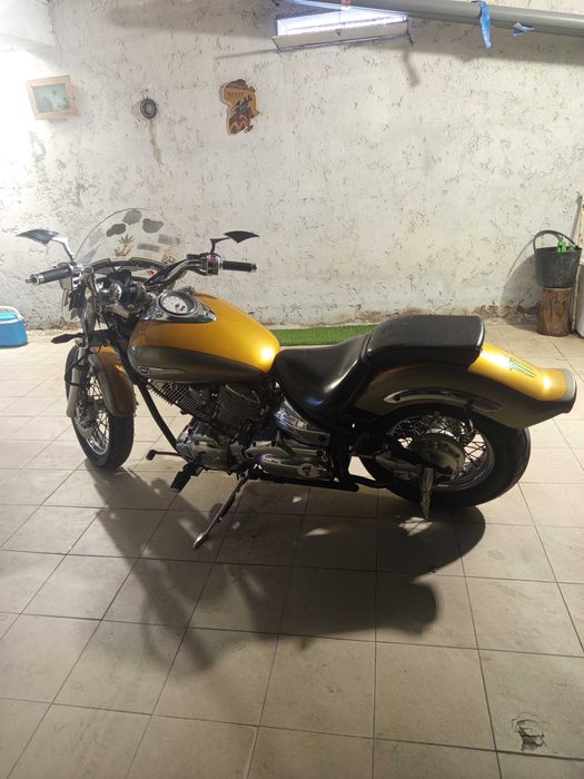 Vendo moto Yamaha 1100 dragstar
