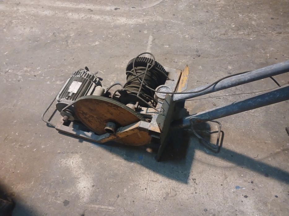 Guincho electrico obras