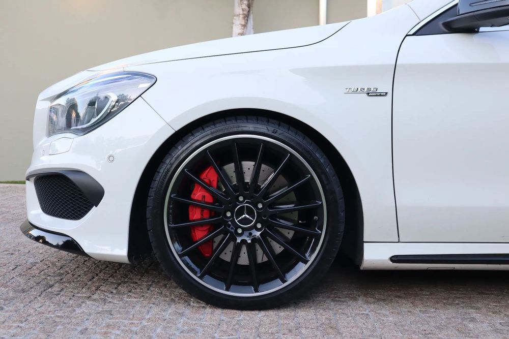 Mercedes-Benz CLA 45 AMG 4Matic 7G-DCT