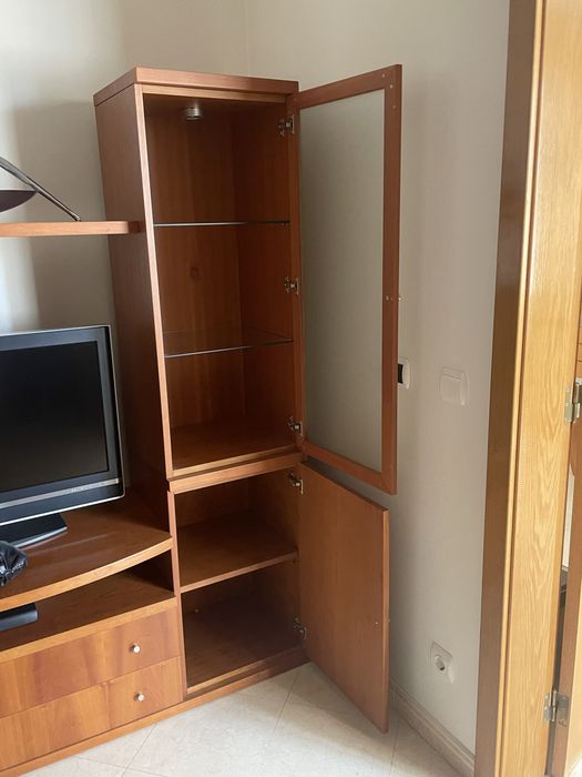 Movel armario sala televisao gavetas e prateleiras antarte