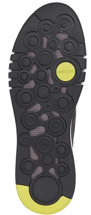 Sneakersy Geox Rozmiar 42 nowe.