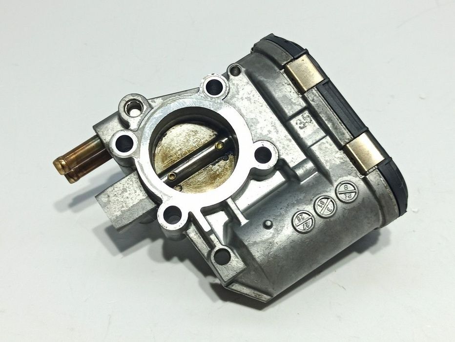 CORPO DE BORBOLETAS OPEL CORSA C CLUB