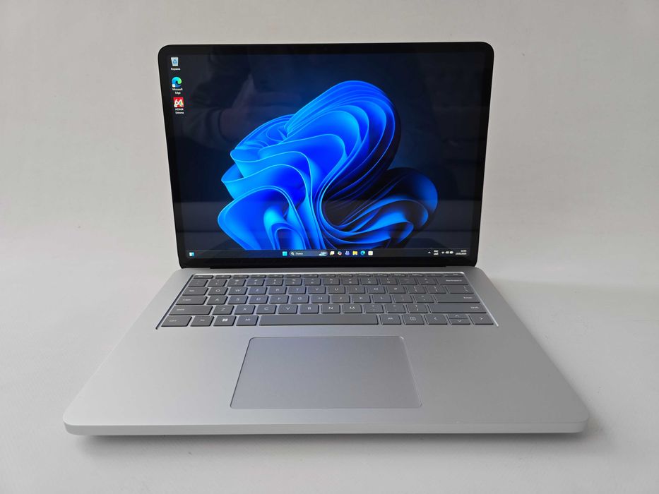 microsoft laptop studio - купити ноутбуки - Ціна на OLX.ua