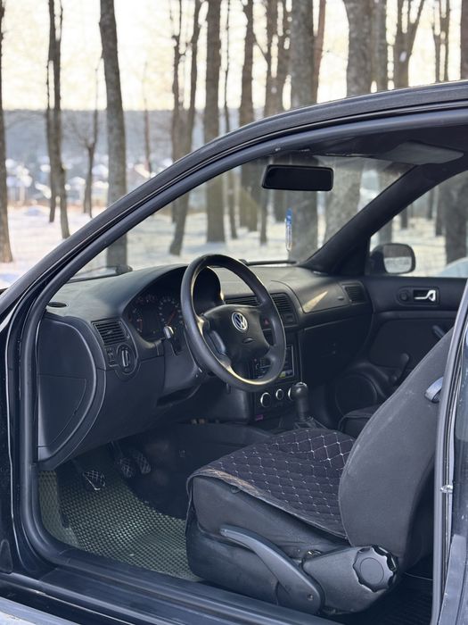 Продам Volkswagen Golf