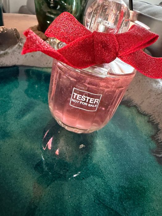 Piękna woda perfumowana Women Secret Rouge Seduction
