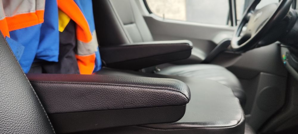 Эвакуатор Мерседес обмен спринтер  3.0 5G tronik