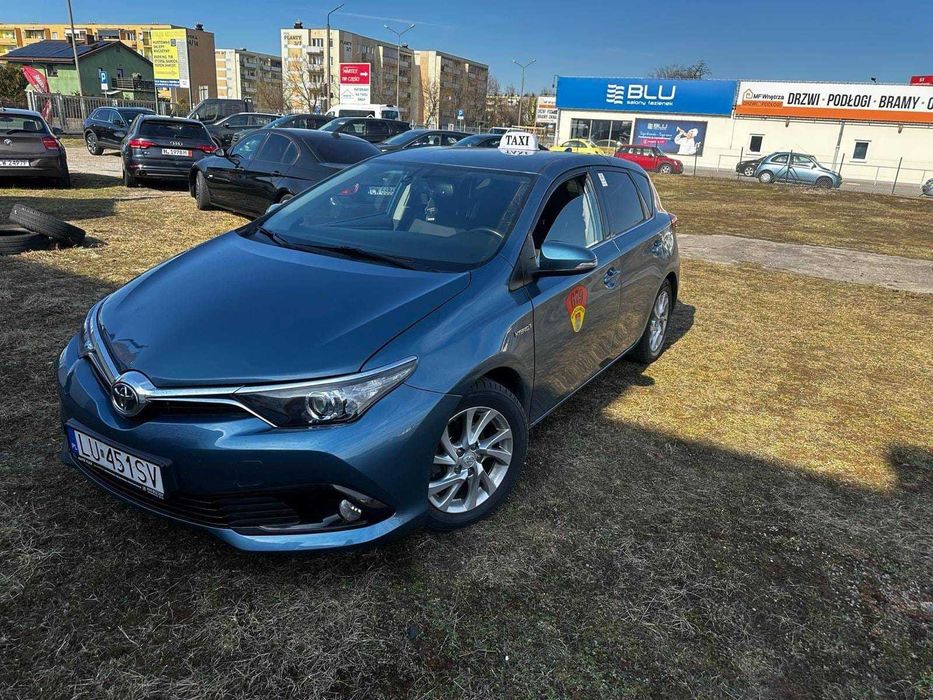 WYNAJEM BOLT/UBER - Toyota Corolla/Auris/Prius HYBRYDA SKODA Fabia