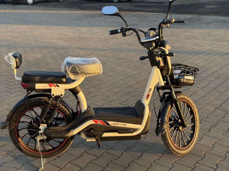 Електроскутер IDemo Liberty PRO