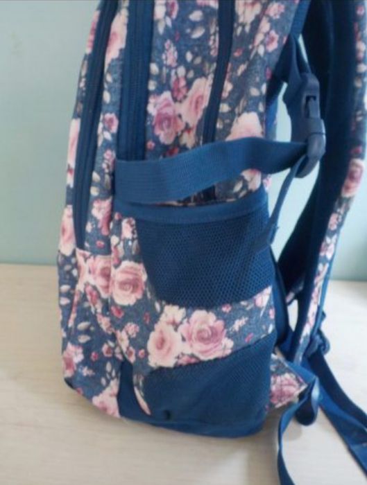 Plecak szkolny w kwiaty